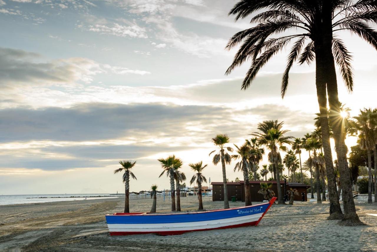 Appartamento Loving Estepona Esterno foto